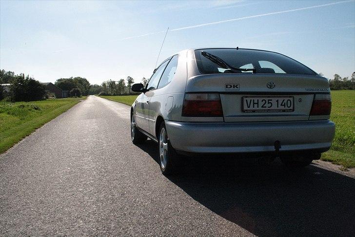 Toyota Corolla Xli E100 billede 5