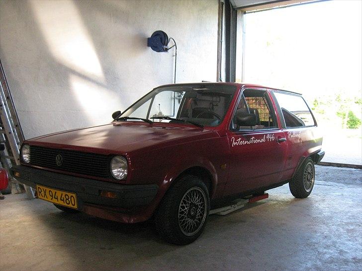 VW Polo Hit (skrottet) :( - Gul nummerplade er bestilt med GROHT på. billede 2