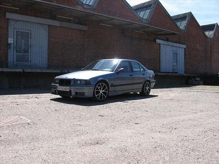 BMW E36 320i billede 10