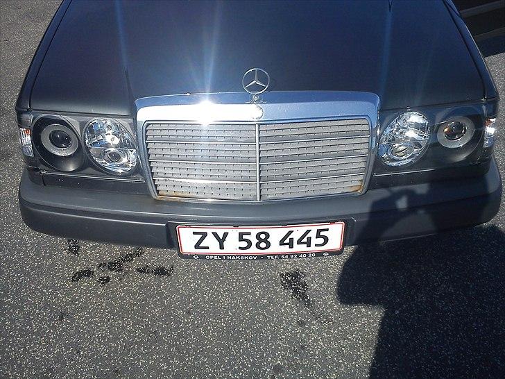 Mercedes Benz 300E SOLGT - de nye lygter  billede 17