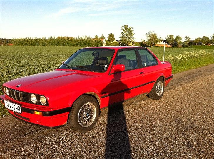 BMW 318 is billede 14