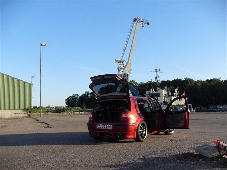 VW Golf IV "SOLGT" billede 4