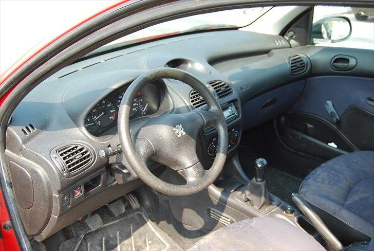 VW Passat Trendline SOLGT billede 9