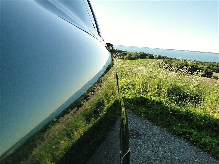 VW Passat 1,8 Limousine - fra siden billede 6