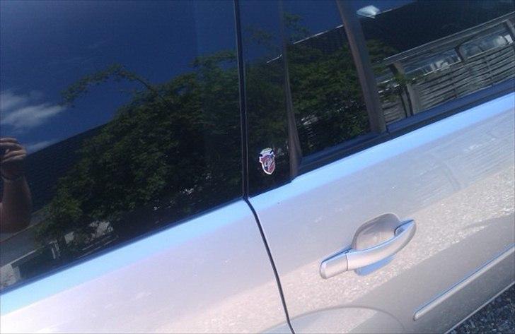 Ford Mondeo 2.0TDCI Ghia-X Solgt billede 1