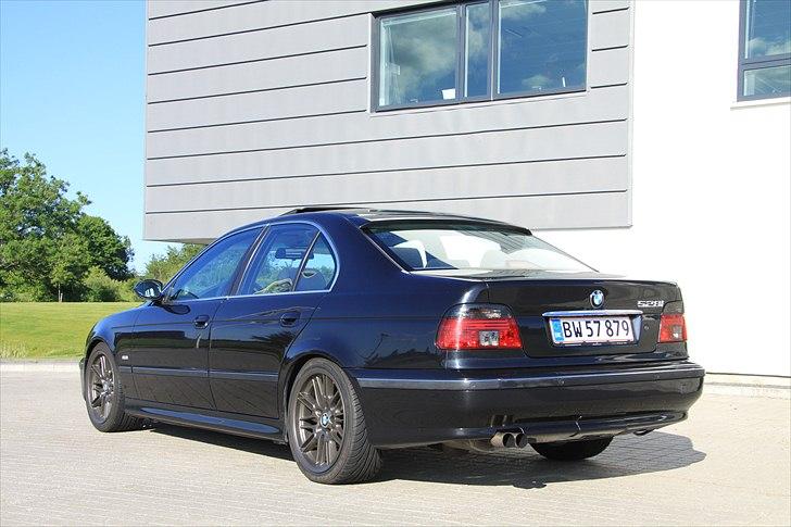 BMW E39 528i --- SOLGT billede 14