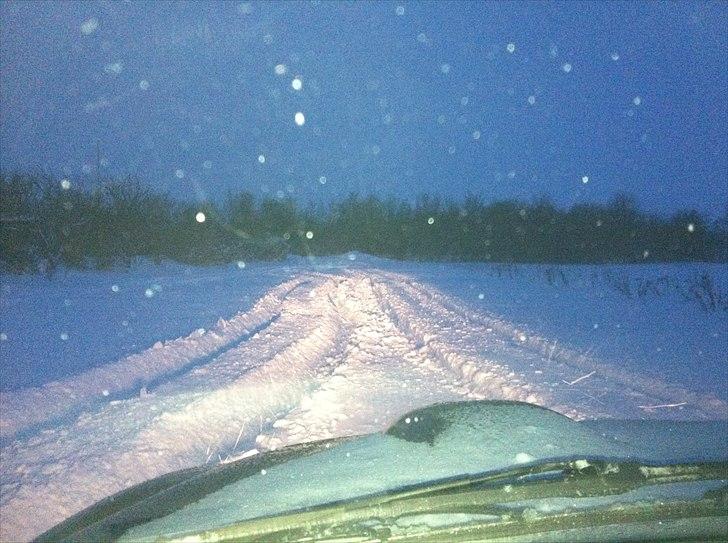 Mitsubishi L200 Strada (solgt) - ude og køre i rigtig dyb sne : D billede 16