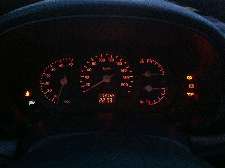 Renault a Clio Si 1.6 - Speedo lys billede 11