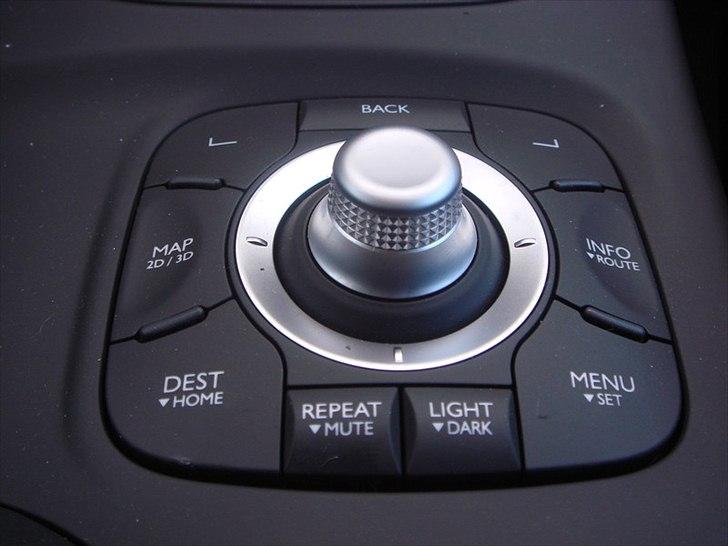 Renault Megane 1,4 TCe Sport Tourer *SOLGT* - GPS betjening billede 14