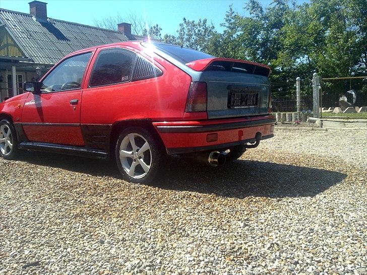 Opel kadett e  billede 3