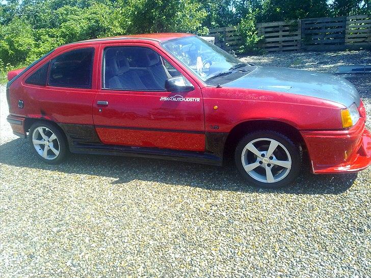 Opel kadett e  billede 6