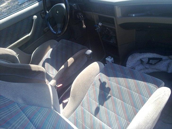 Opel kadett e  billede 11