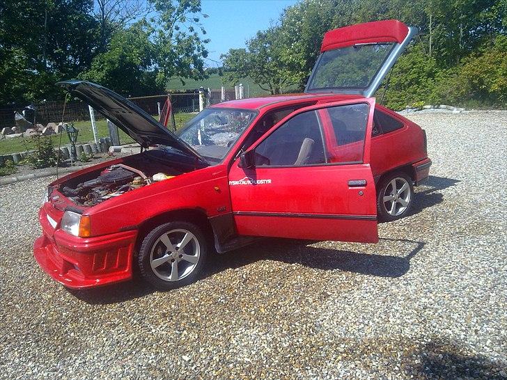 Opel kadett e  billede 14