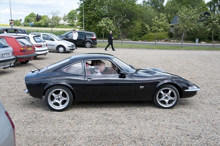 Opel GT - Kørsel af lillesøster ved konfirmation billede 4