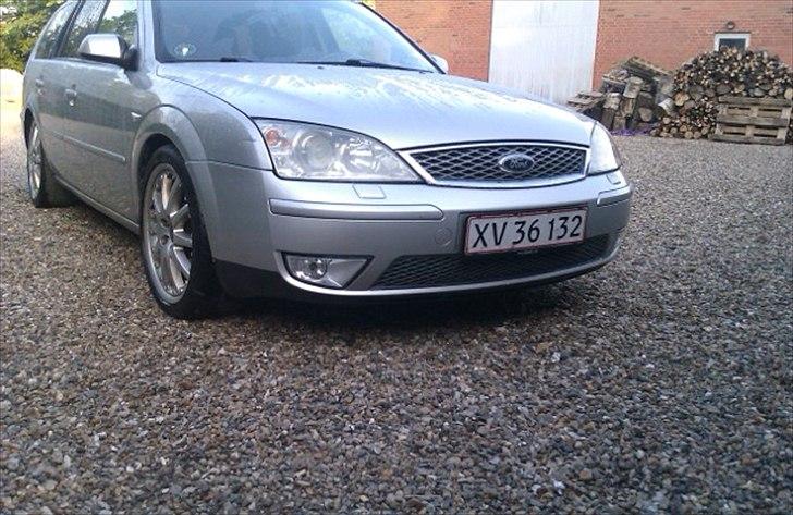 Ford Mondeo 2.0TDCI Ghia-X Solgt billede 2