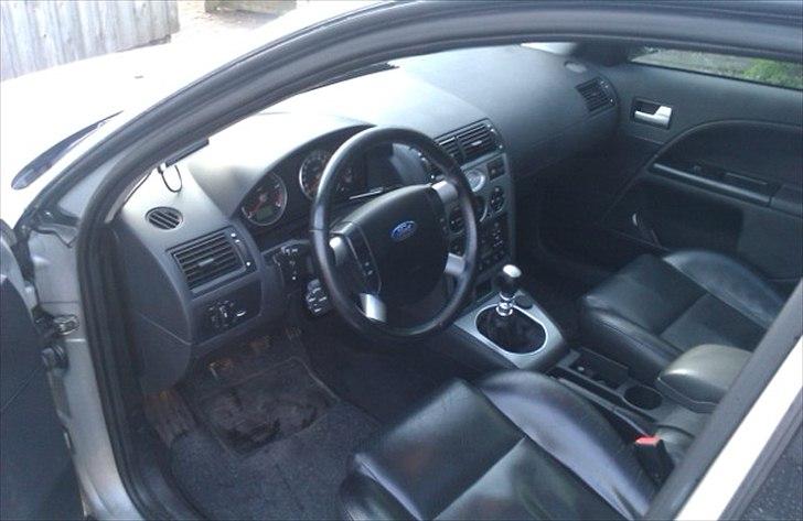 Ford Mondeo 2.0TDCI Ghia-X Solgt billede 7