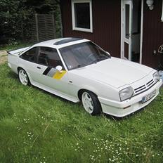 Opel Manta b Gsi