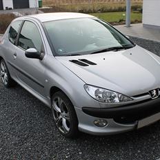 Peugeot 206 2.0 HDi XS