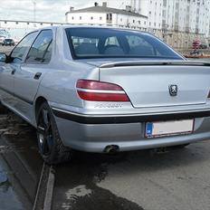 Peugeot 406