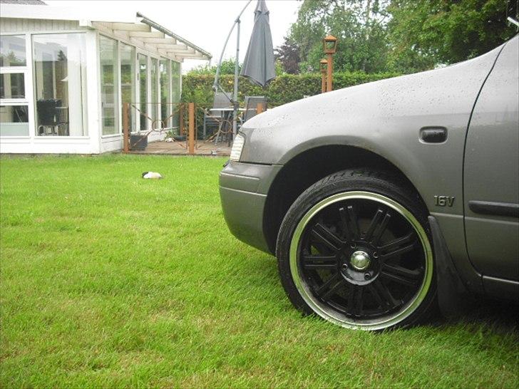 Nissan Primera P11 GX ( SOLGT ) billede 2