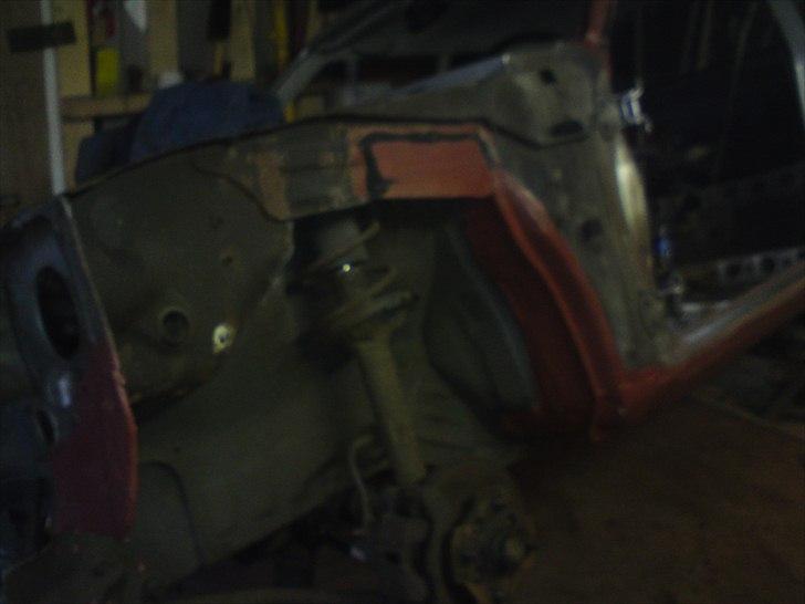 Toyota Starlet KP61 - Igang med det helt store rustarbejde. Takker Martin Lose for hjælpen. billede 14