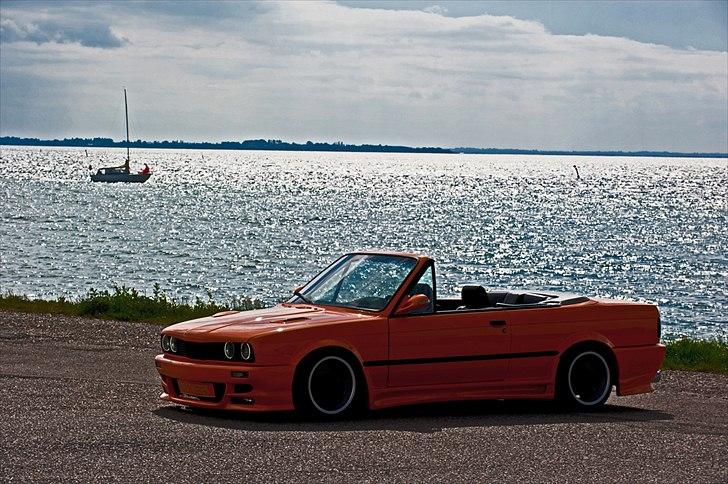 BMW E30 325i Cabriolet - Med åben hat. billede 7