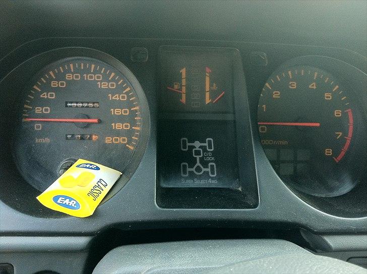 Mitsubishi Pajero 3,0 V6 SOLGT - 193xxx ikk galt af den bil på næsten 20år billede 12