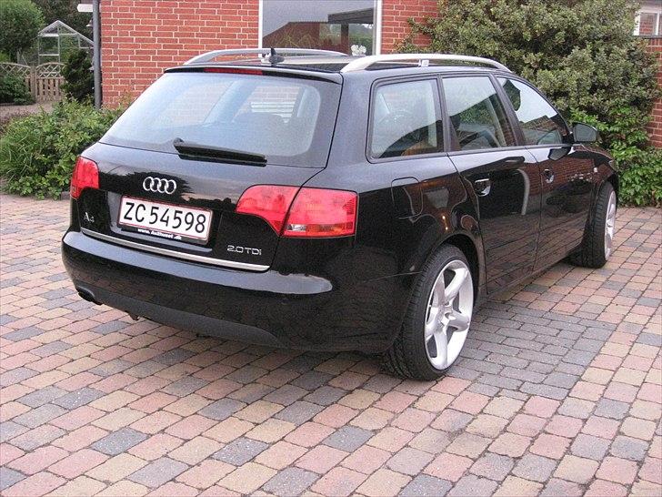 Audi A4 Avant 2,0 TDI  *Solgt* billede 4