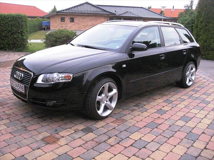 Audi A4 Avant 2,0 TDI  *Solgt* billede 9