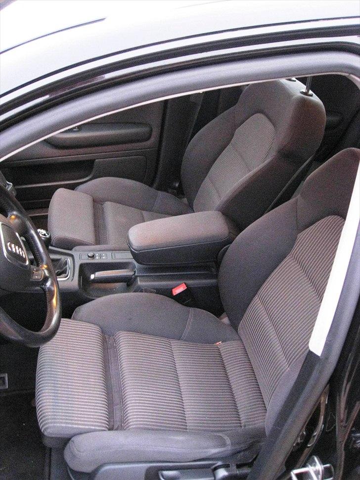 Audi A4 Avant 2,0 TDI  *Solgt* billede 10