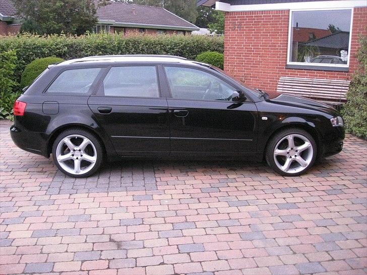 Audi A4 Avant 2,0 TDI  *Solgt* billede 15