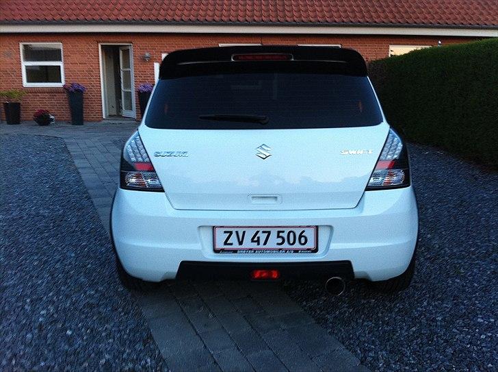 Suzuki swift billede 2