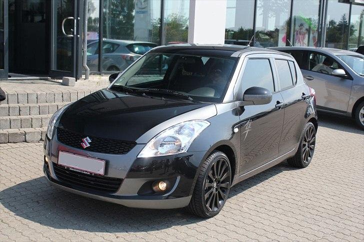 Suzuki Swift GLX 5-Dørs billede 6