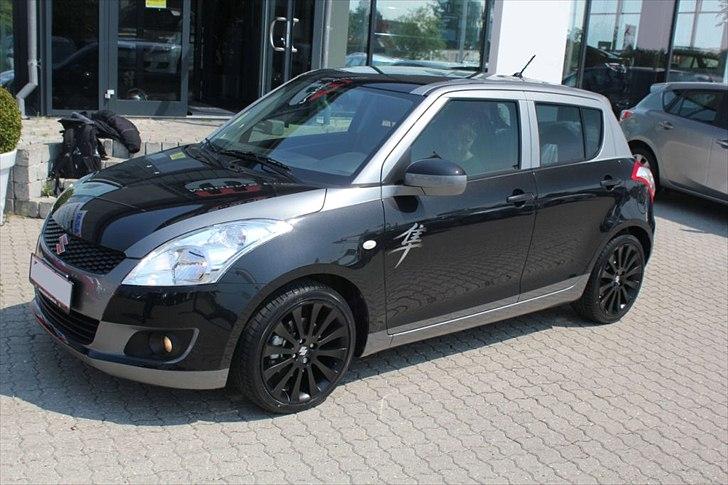 Suzuki Swift GLX 5-Dørs billede 1