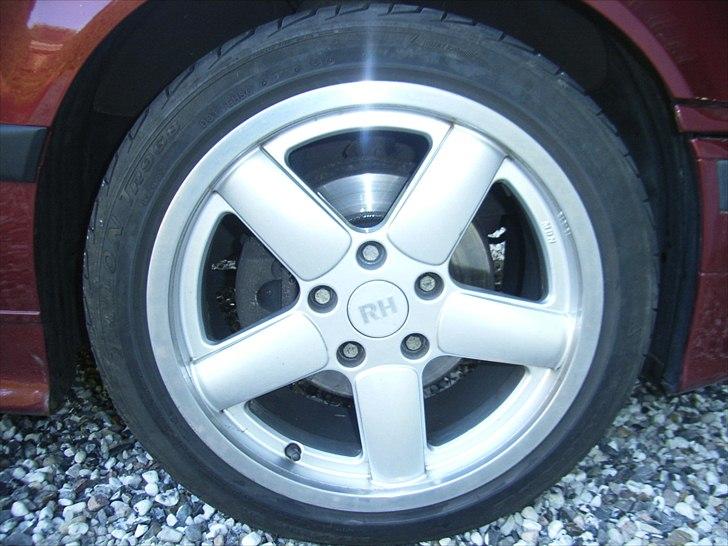 BMW 325i Cabriolet [SOLGT] billede 7