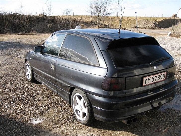Opel Astra F GSI 16V *SOLGT* billede 13