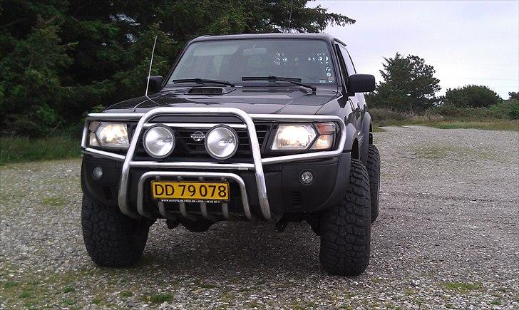 Nissan patrol y61 billede 4