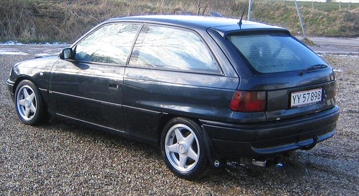 Opel Astra F GSI 16V *SOLGT* billede 14