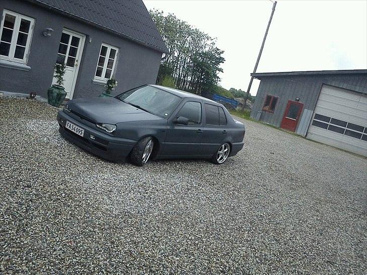 VW vento 1.8 solgt billede 4