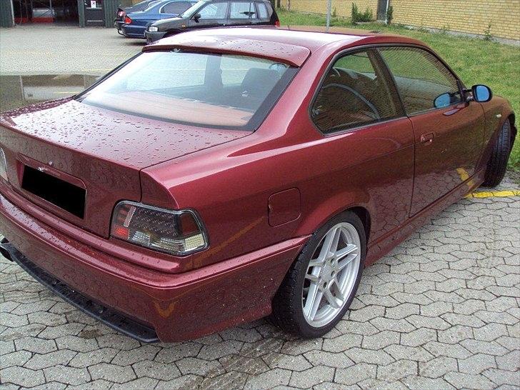 BMW 325i coupe billede 6