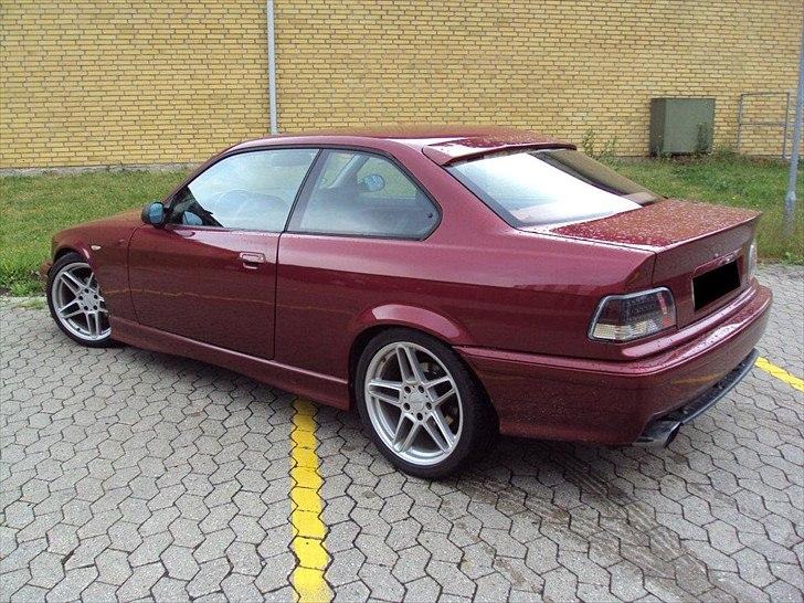 BMW 325i coupe billede 13