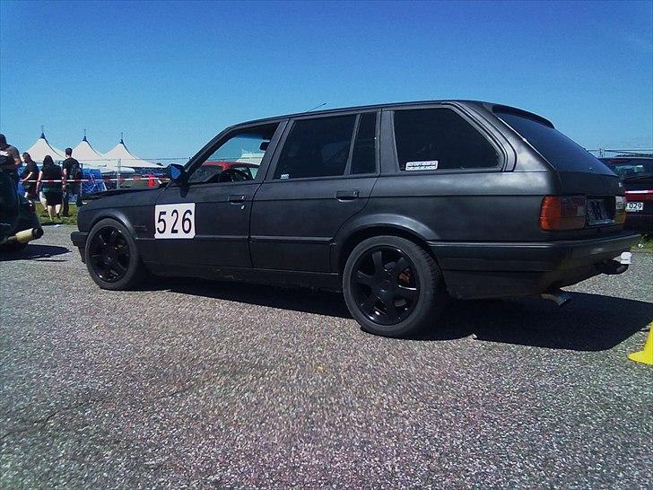 BMW E30 325T SOLGT. - DHB 2011 billede 1