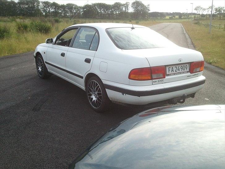 Toyota Carina E 1.8 Xli sedan, Lean burn billede 7