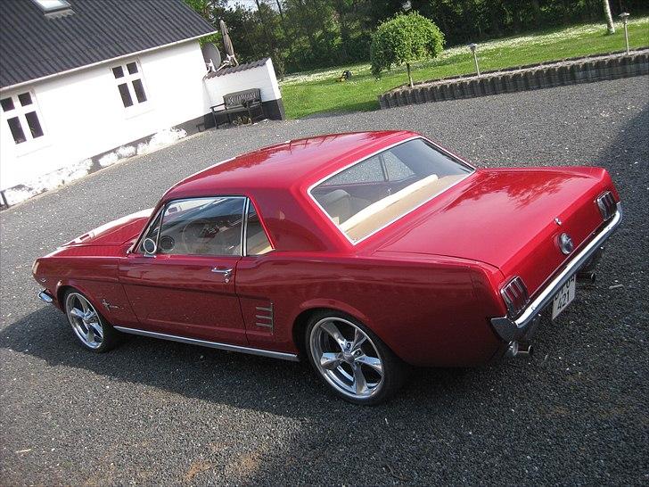 Ford Mustang billede 2