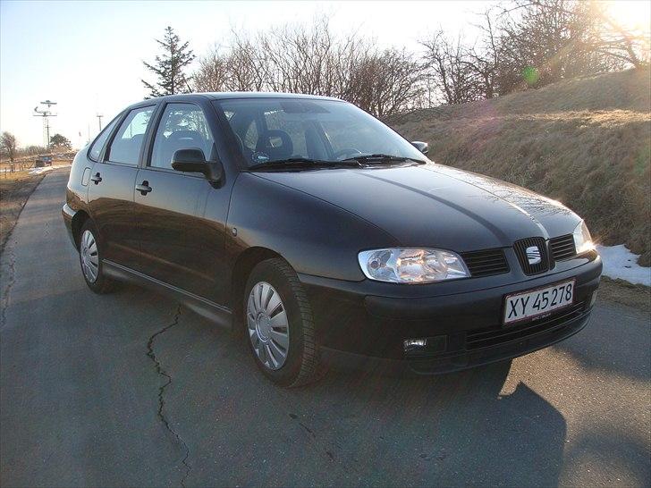 Seat Cordoba 1,9 TDI SPORT (solgt) billede 2