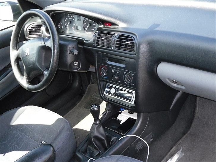 Peugeot 406 billede 13