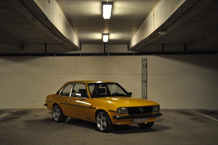 Opel ascona b turbo billede 8