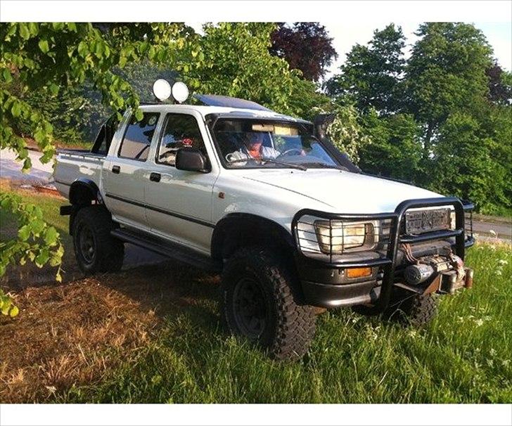 Toyota Hilux LN 105 Dobbel Cab billede 4