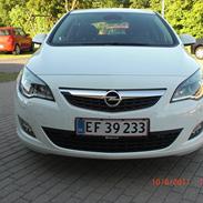 Opel Astra Sport 1,6 Turbo