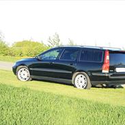 Volvo V70 T5